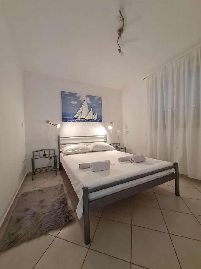 Apartmani Lovre I Zara Екстериор снимка